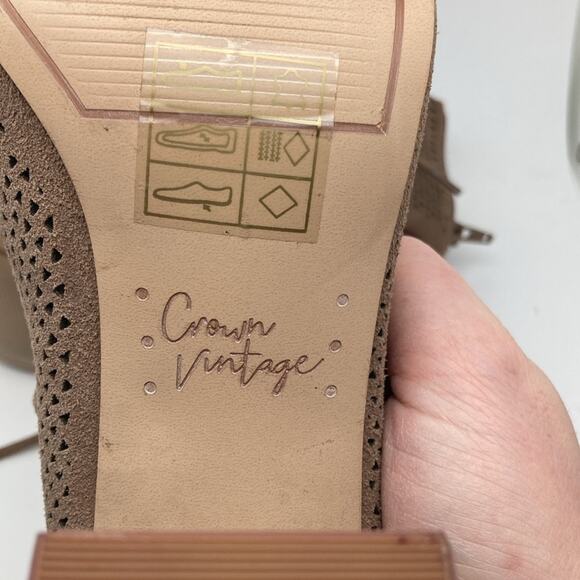 Crown Vintage Women's Faux Suede Laser Cut Peep Toe Lace Up Heel Size 7.5 - Picture 13 of 16